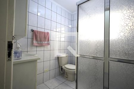 Banheiro de casa à venda com 4 quartos, 141m² em Parque João Ramalho, Santo André