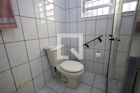 Banheiro de casa à venda com 4 quartos, 141m² em Parque João Ramalho, Santo André