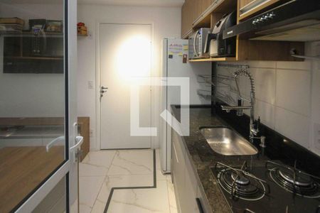 Cozinha de apartamento à venda com 2 quartos, 35m² em Vila Tolstoi, São Paulo