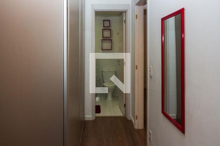 Corredor de casa para alugar com 3 quartos, 88m² em Usina Piratininga, São Paulo