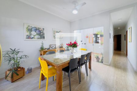 Casa para alugar com 3 quartos, 98m² em Vila Branca, Jacareí