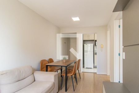 Sala de apartamento para alugar com 1 quarto, 35m² em Centro, Curitiba