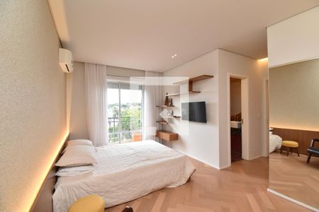 Suíte de apartamento para alugar com 2 quartos, 155m² em Bigorrilho, Curitiba