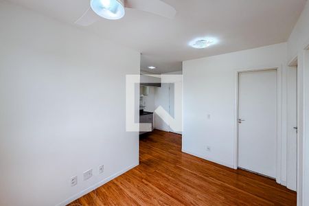 Sala de apartamento para alugar com 2 quartos, 36m² em Cambuci, São Paulo