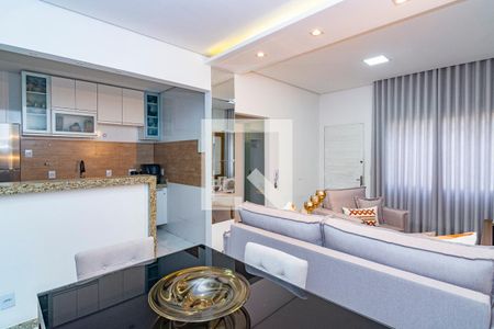 Sala de casa à venda com 3 quartos, 75m² em Salgado Filho, Belo Horizonte