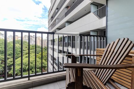 Varanda de kitnet/studio para alugar com 1 quarto, 24m² em Santa Ifigênia, São Paulo