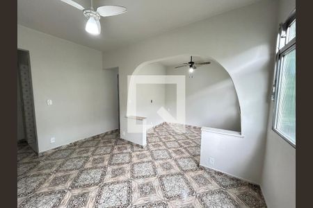 Sala de apartamento para alugar com 2 quartos, 54m² em Pilares, Rio de Janeiro
