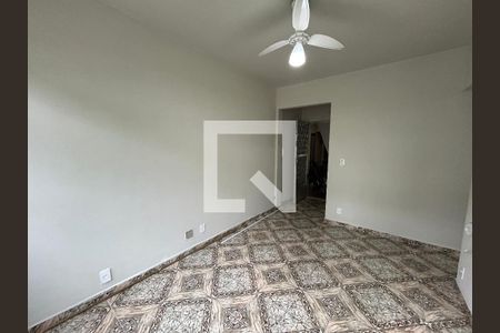 Sala de apartamento para alugar com 2 quartos, 54m² em Pilares, Rio de Janeiro