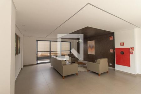Hall de entrada de apartamento para alugar com 2 quartos, 51m² em Hauer, Curitiba