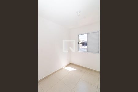 Quarto 2 de apartamento para alugar com 2 quartos, 43m² em Vila Constança, São Paulo