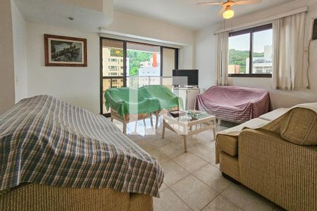 Sala de apartamento para alugar com 3 quartos, 140m² em Barra Funda, Guarujá