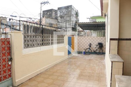 Casa para alugar com 2 quartos, 120m² em Centro, Nova Iguaçu