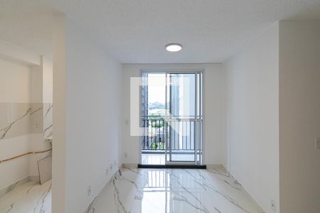 Sala e Cozinha de apartamento para alugar com 2 quartos, 42m² em Jardim America da Penha, São Paulo
