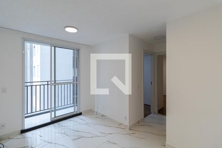 Sala e Cozinha de apartamento para alugar com 2 quartos, 42m² em Jardim America da Penha, São Paulo