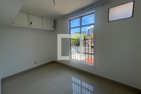 Quarto de apartamento para alugar com 2 quartos, 58m² em Portuguesa, Rio de Janeiro