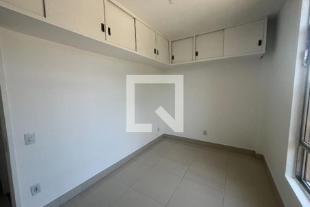 Quarto de apartamento para alugar com 2 quartos, 58m² em Portuguesa, Rio de Janeiro