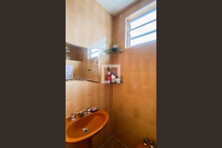 Banheiro da Suíte de casa à venda com 4 quartos, 147m² em Engenheiro Goulart, São Paulo