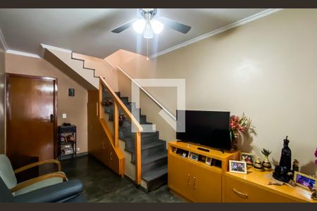 Sala de casa à venda com 4 quartos, 147m² em Engenheiro Goulart, São Paulo