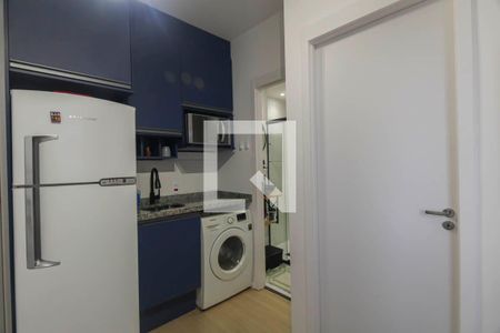 Sala/Cozinha de apartamento para alugar com 2 quartos, 25m² em Vila Ema, São Paulo