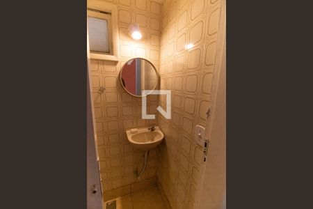 Lavabo de casa para alugar com 3 quartos, 250m² em Maria Paula, São Gonçalo