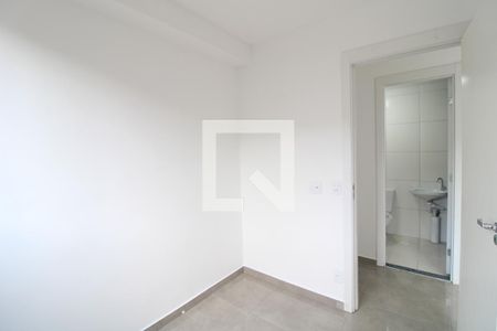 Quarto 1 de apartamento para alugar com 2 quartos, 40m² em Usina Piratininga, São Paulo