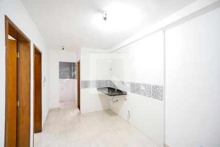 Sala e cozinha de apartamento à venda com 2 quartos, 40m² em Vila Nova Savoia, São Paulo
