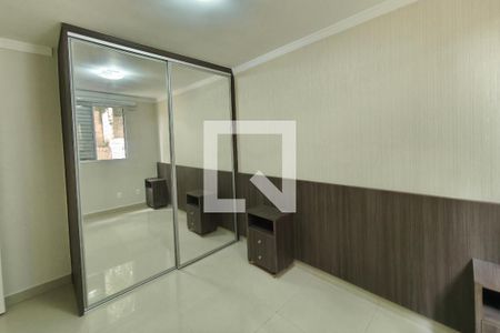 Quarto 2 de apartamento para alugar com 2 quartos, 49m² em Jardim Nova Europa, Campinas