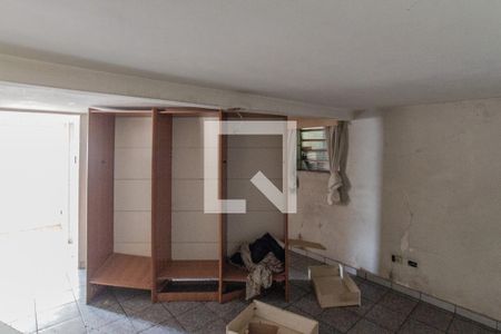 Quarto 1 de casa para alugar com 1 quarto, 300m² em Vila Irmaos Arnoni, São Paulo