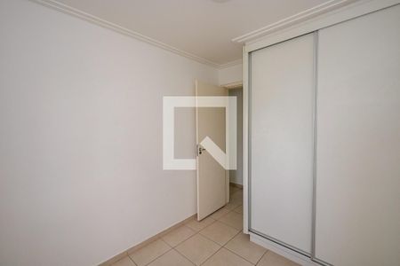 Quarto 1 de apartamento para alugar com 2 quartos, 49m² em Jardim Ampliacao, São Paulo
