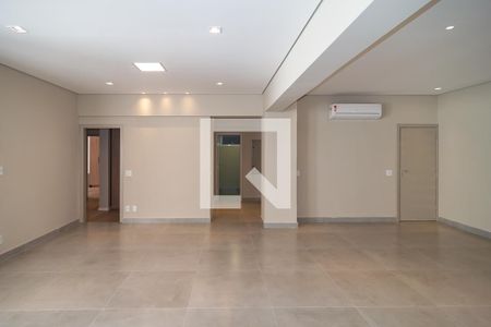 Apartamento à venda com 3 quartos, 202m² em Bela Vista, São Paulo