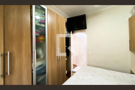 Quarto 1 de casa à venda com 2 quartos, 250m² em Jardim Artur Alvim, São Paulo