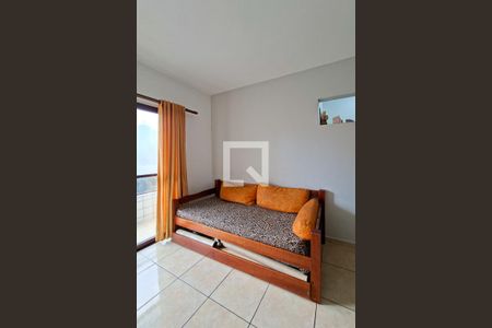 Sala de apartamento para alugar com 1 quarto, 70m² em Vila Tupi, Praia Grande