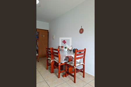Sala de apartamento para alugar com 1 quarto, 70m² em Vila Tupi, Praia Grande