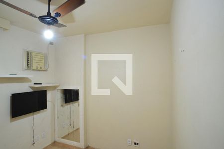 Quarto de apartamento para alugar com 2 quartos, 90m² em Barra da Tijuca, Rio de Janeiro