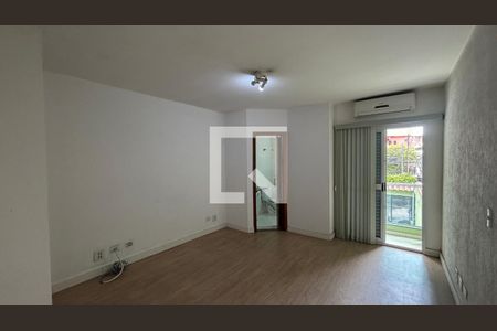 Suite de casa à venda com 3 quartos, 118m² em Parque Oratório, Santo André