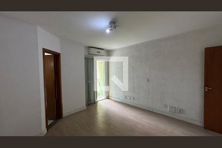 Suite de casa à venda com 3 quartos, 118m² em Parque Oratório, Santo André