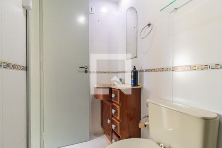 Banheiro Social de apartamento para alugar com 2 quartos, 60m² em Bigorrilho, Curitiba