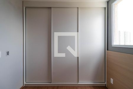 Quarto 1 de apartamento para alugar com 2 quartos, 32m² em Lapa, São Paulo