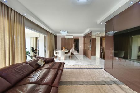 Sala de Estar de apartamento para alugar com 3 quartos, 247m² em Cambuí, Campinas