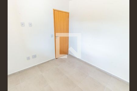 Quarto 1 de apartamento para alugar com 2 quartos, 42m² em Vila Bertioga, São Paulo