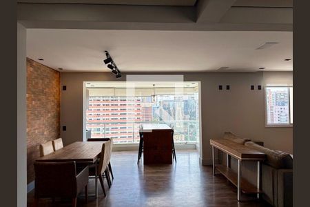 Apartamento à venda com 3 quartos, 116m² em Jardim das Acacias, São Paulo