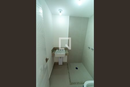 Banheiro suite 1 de apartamento à venda com 3 quartos, 113m² em Alphaville Empresarial, Barueri