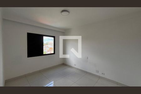 Quarto 1 de apartamento para alugar com 2 quartos, 65m² em Jardim Stella, Santo André