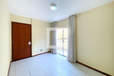 Sala de apartamento para alugar com 2 quartos, 96m² em Sagrada Família, Belo Horizonte