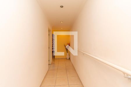 Corredor de casa à venda com 3 quartos, 128m² em Jardim Paraguacu, São Paulo