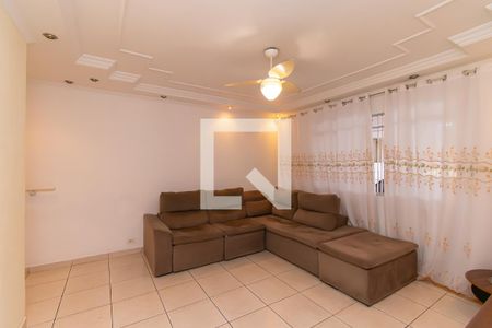 Sala de casa à venda com 3 quartos, 128m² em Jardim Paraguacu, São Paulo