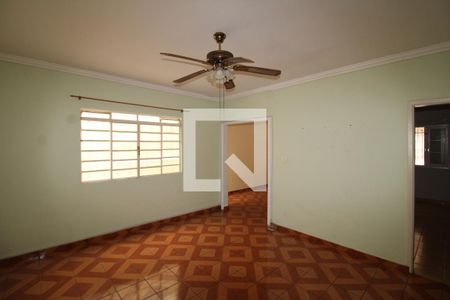 Sala 2 de casa para alugar com 3 quartos, 150m² em Chora Menino, São Paulo