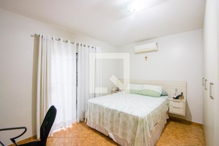 Quarto 1 - Suíte de casa à venda com 2 quartos, 230m² em Jardim Alvorada, Santo André