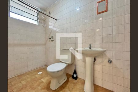 Banheiro de apartamento para alugar com 1 quarto, 35m² em Rondônia, Novo Hamburgo