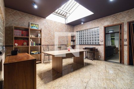 Salão  de casa para alugar com 4 quartos, 258m² em Vila Moinho Velho, São Paulo